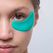 Load image into Gallery viewer, Green Tea Brightening Eye Gel Masks